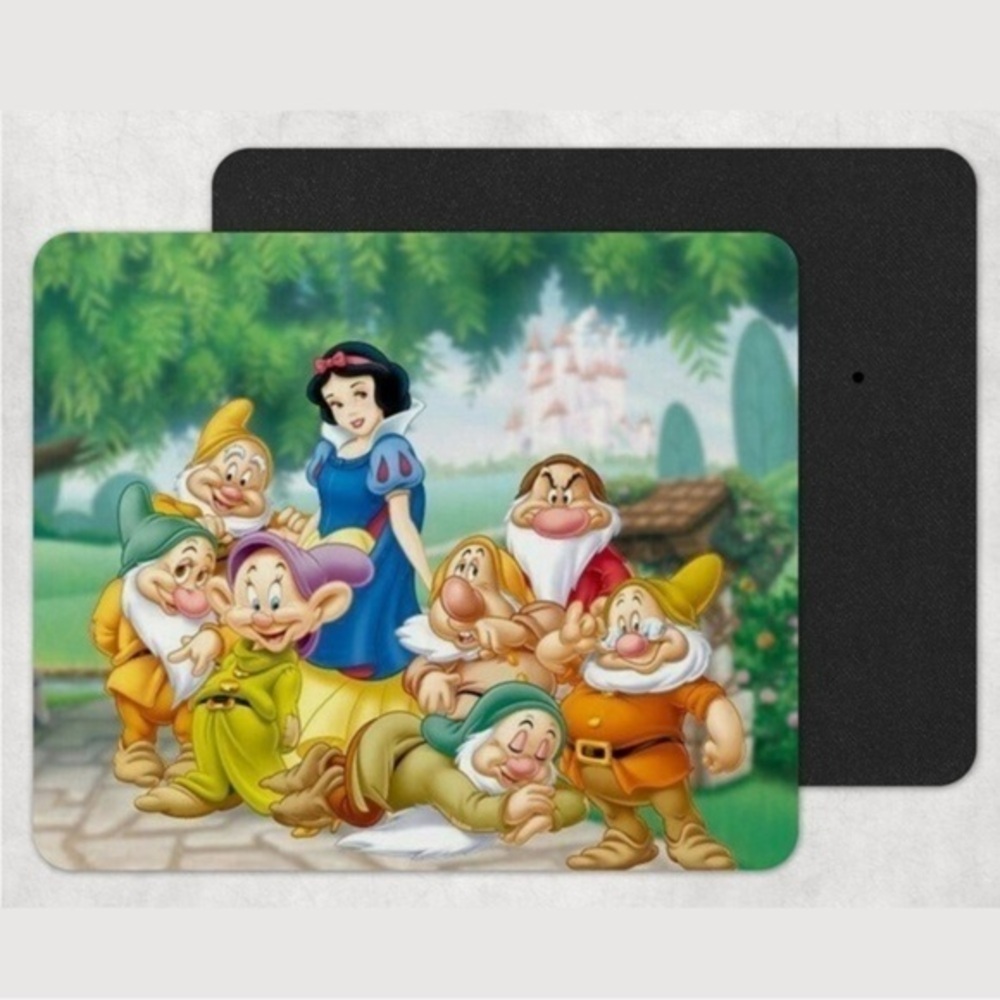 Snow White Mouse Pad